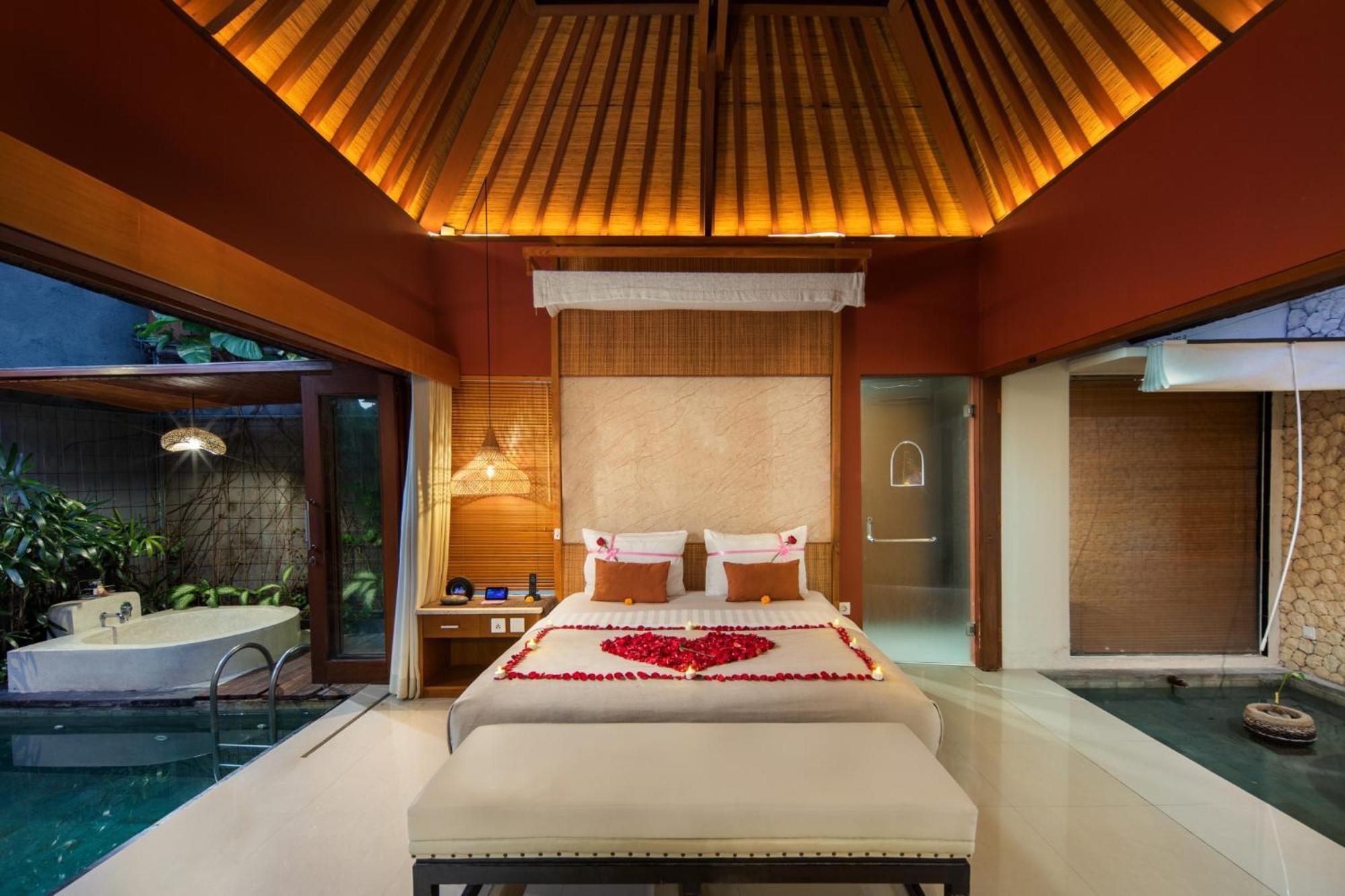 Seminyak Sanctuary Villa By Ini Vie Hospitality Легіан Екстер'єр фото