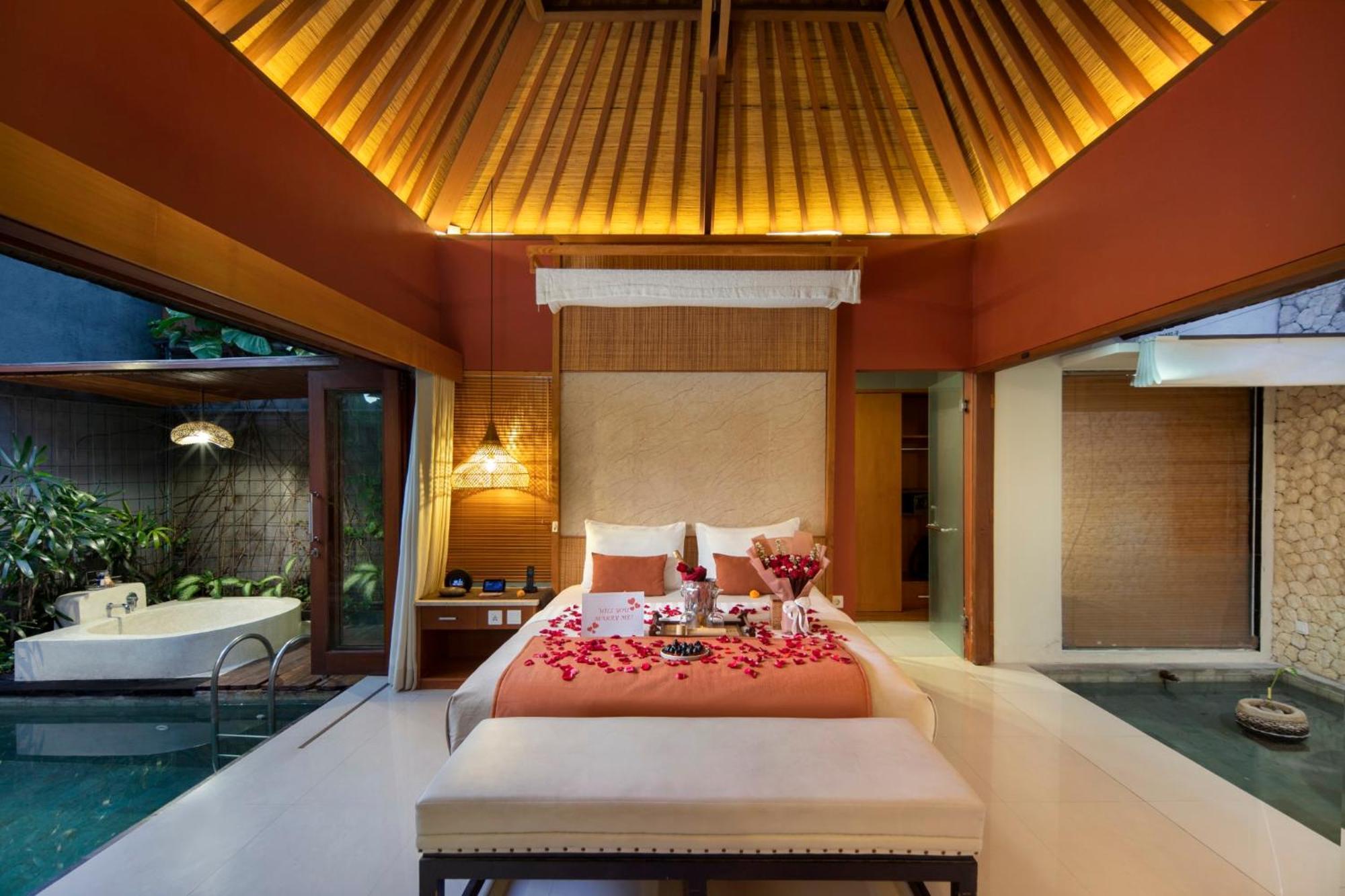 Seminyak Sanctuary Villa By Ini Vie Hospitality Легіан Екстер'єр фото